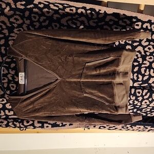 Juicy couture low cut pull over